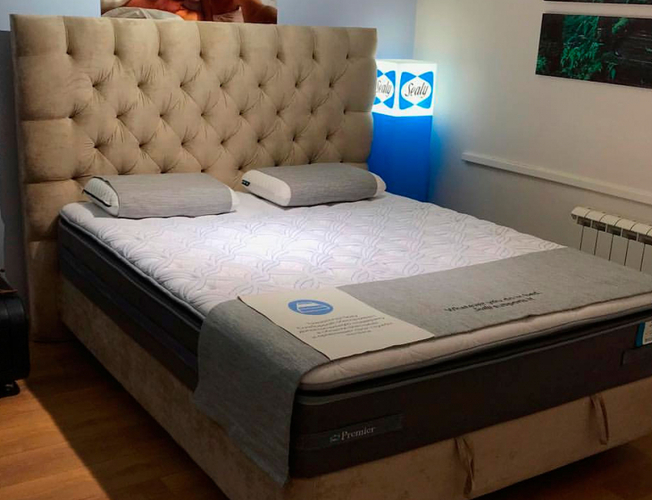 Кровать Brooklyn с основанием Raibox с ПМ